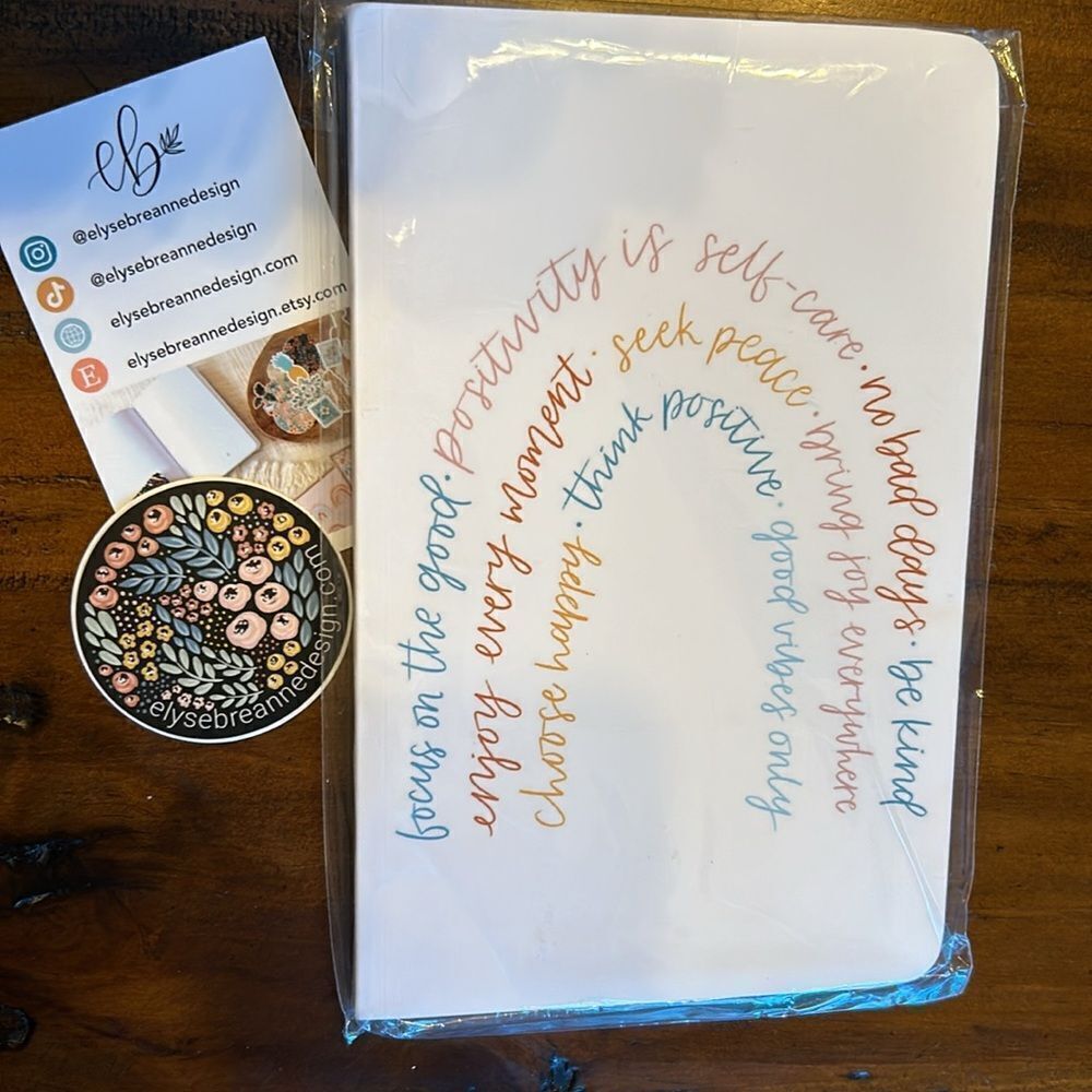 Elyse Breanne Notebook NWT - Picture 2 of 6